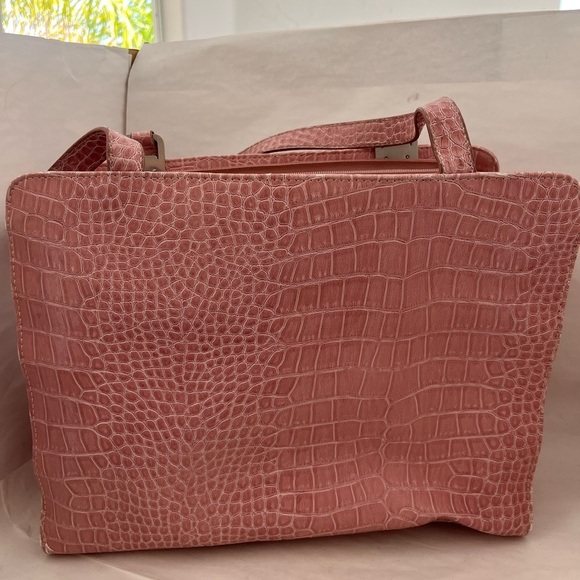 Pink Tote - Picture 9 of 10